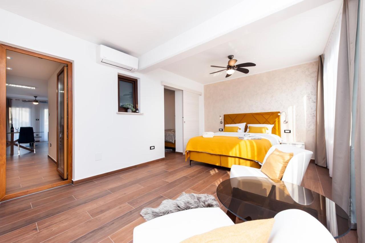 Apartments Sanja-New Renovated Rovinj Luaran gambar