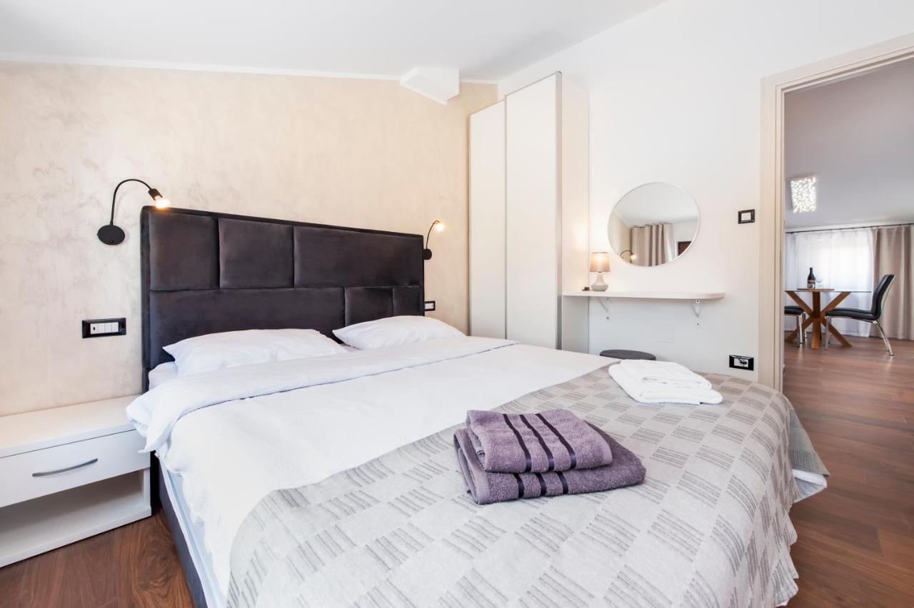 Apartments Sanja-New Renovated Rovinj Luaran gambar