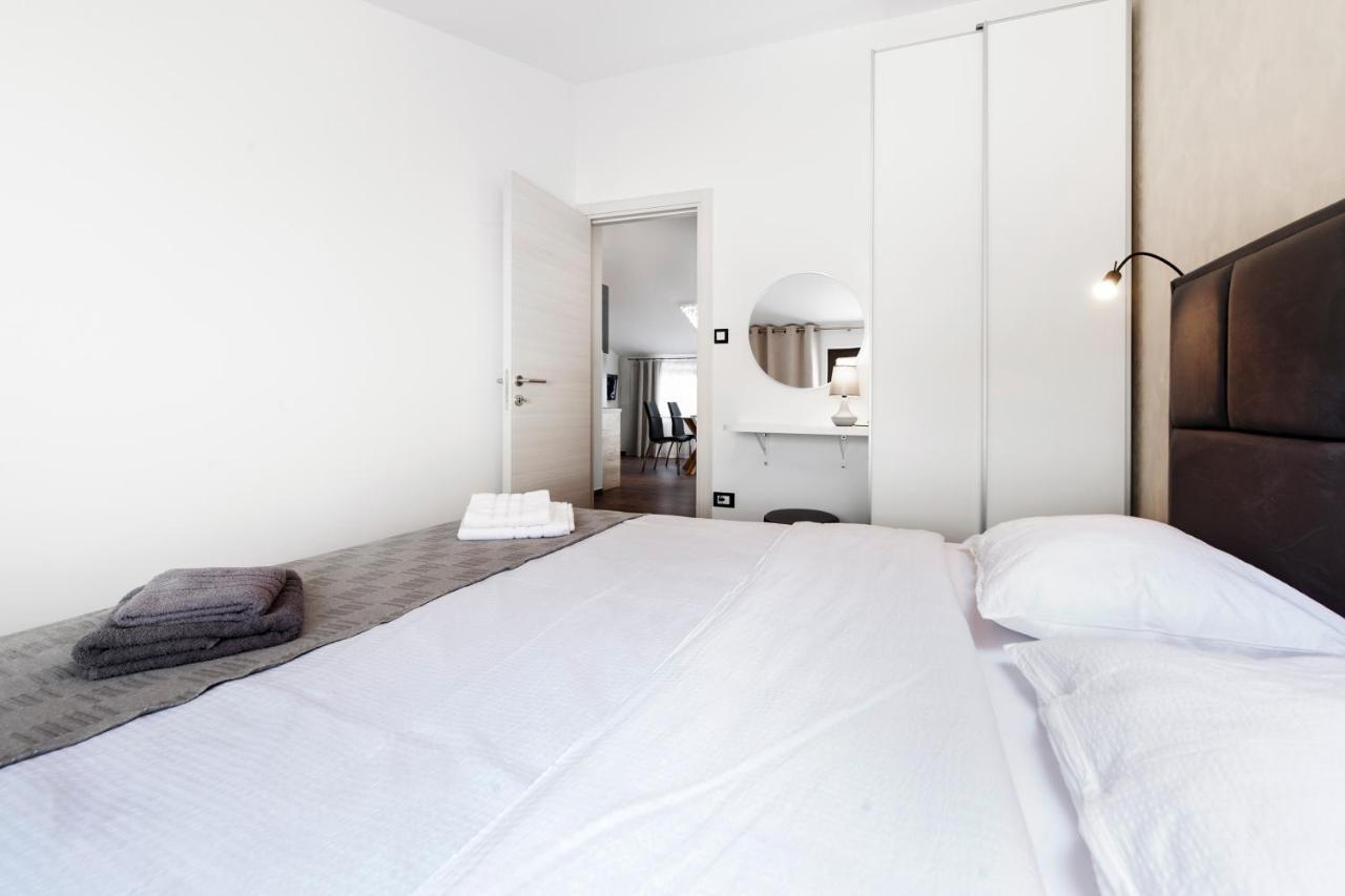 Apartments Sanja-New Renovated Rovinj Luaran gambar